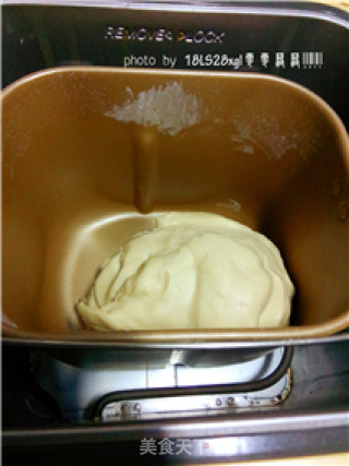 Bread Machine: Simple White Bread recipe