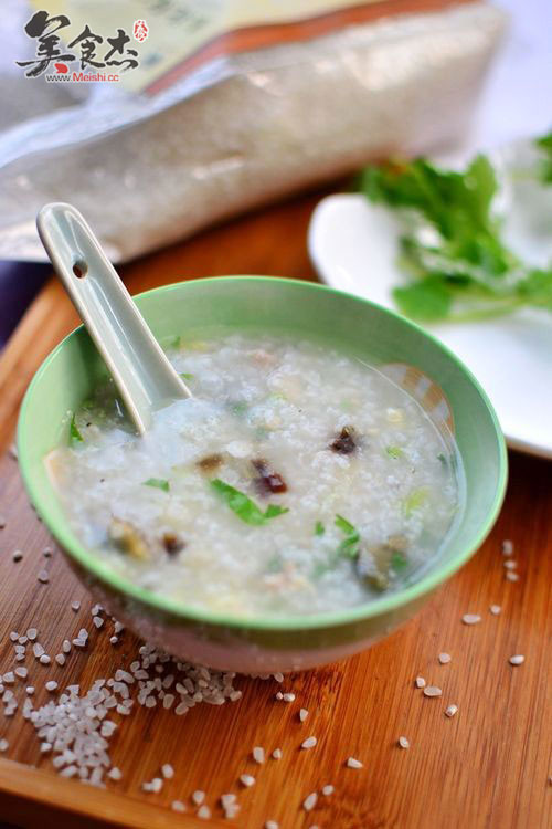 Congee with Preserved Egg and Lean Meat recipe