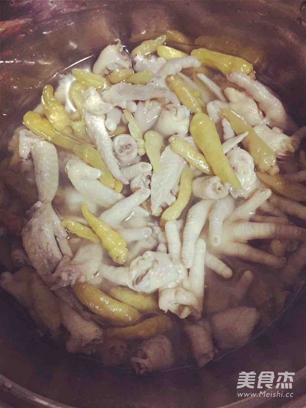 Pickled Pepper Chicken Feet + Chicken Wings recipe