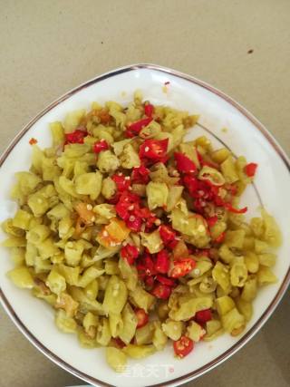 Pickled Pepper Bullfrog in Red Oil recipe