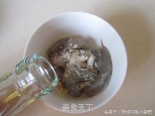 Shrimp Bitter Chrysanthemum Mixed with Dried Shreds recipe