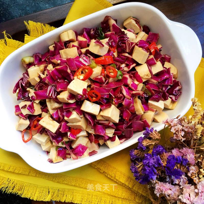 Purple Cabbage Mixed with Dried Bean Curd recipe