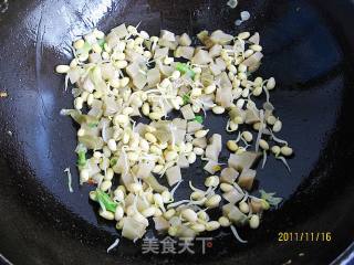 Stir-fried Mustard with Soy Sprouts recipe