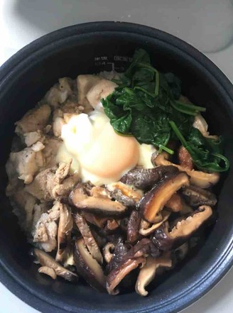 Mushroom Chicken Claypot Rice recipe