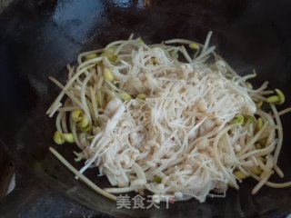 Fried Enoki Mushroom with Soybean Sprouts recipe