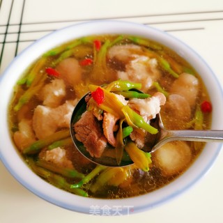 Trouser Leg Meat Cuttlefish Daylily Soup recipe