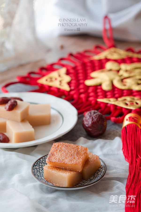 Cantonese-style Traditional Rice Cakes recipe