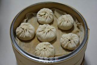 Beef and Cucumber Buns recipe