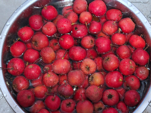 Three Steps to Make Hawthorn Cake recipe