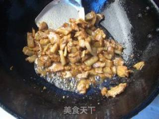 Fried Pork with Grifola Flower recipe