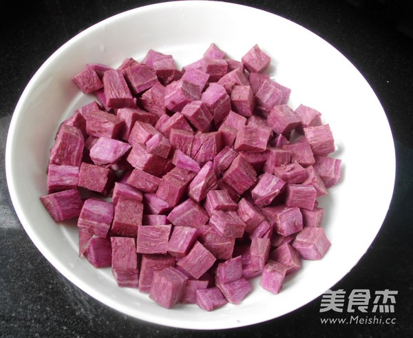 Purple Sweet Potato White Fungus and Lotus Seed Soup recipe