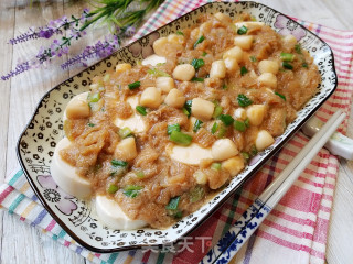 Braised Tofu with Bamboo Fungus and Scallops recipe