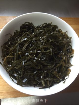 Sweet and Sour Kelp Shreds recipe