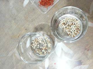 Coix Seed Safflower Tea recipe