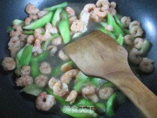 Fried Loofah with Shrimp recipe