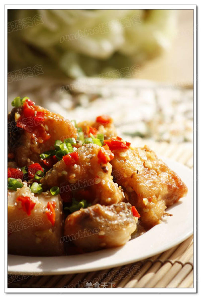 Delicious Appetizer Dishes with Rice -------------jelly Fish with Chopped Pepper