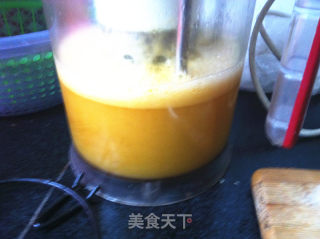 Chinese Wolfberry White Fungus and Lotus Seed Soup recipe