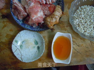 Health Comes from Eating---barley Braised Pork Ribs recipe