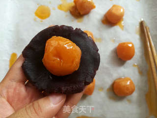 Cantonese Red Bean Paste and Egg Yolk Mooncake recipe