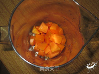 Papaya Red Wine Drink recipe