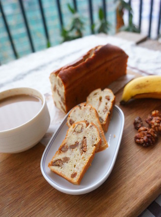 Amber Walnut Banana Pound Cake recipe