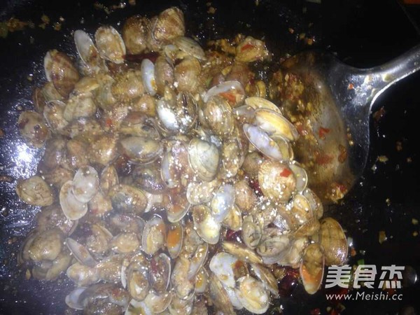 Stir-fried Clams recipe