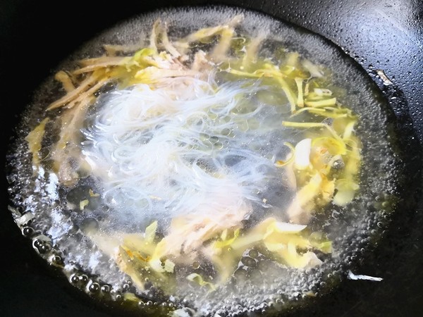 Vermicelli Chicken Soup recipe