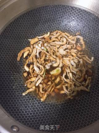 Stir-fried Pork with Three Shreds recipe