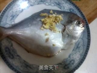 Tomato Stewed Pomfret recipe