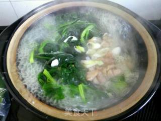 Vermicelli Soup with Spinach Pork Slices recipe