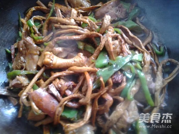 Stir-fried Bamboo Shoots with Cured Duck recipe