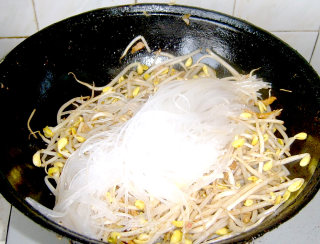 Fried Bean Sprouts with Crystal Powder recipe