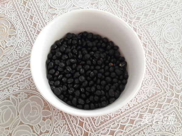 Healthy Vinegar Soaked Black Beans recipe