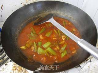 Spaghetti with Shrimp in Tomato Sauce recipe