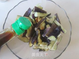 Chopped Pepper and Parsley Mixed with Eggplant recipe