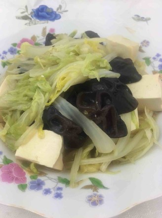 Tofu Stewed with Cabbage