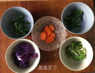 Fried Noodles with Colorful Vegetables recipe