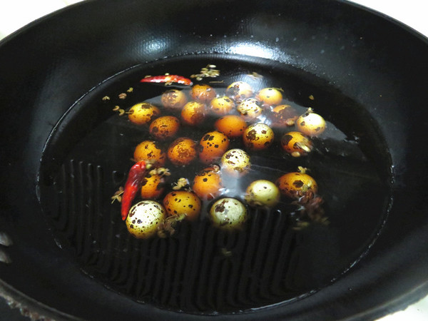 Stir-fried Quail Eggs with Bell Peppers recipe