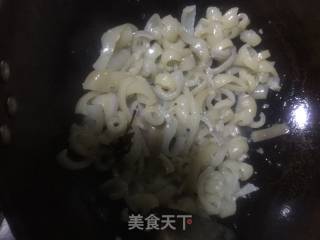 Celery Stir-fried Pork Skin recipe