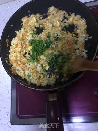 Children's Kuaishou Nutritional Egg Fried Rice recipe