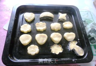 Crispy and Delicious Pineapple Cake recipe