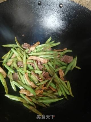 Stir-fried String Beans with Shredded Pork recipe