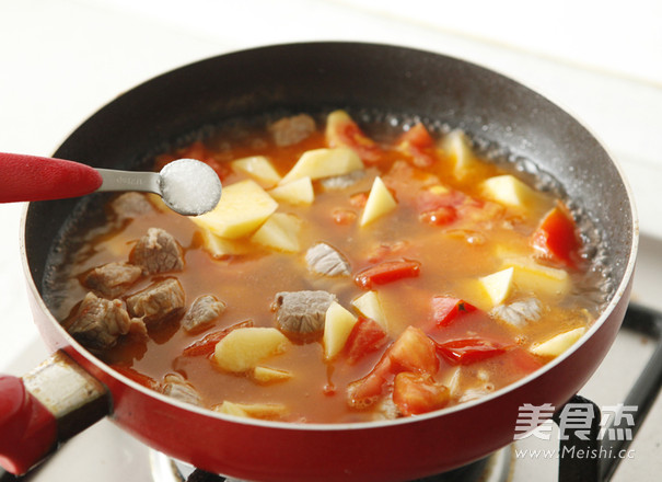 Beef Brisket in Tomato Sauce recipe