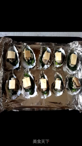 Grilled Oysters with Cheese recipe