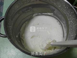 Dongling Electronic Oven's Green Juice Xylitol Cake recipe