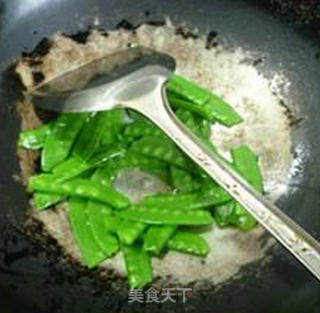 Fried Goose Gizzards with Snow Peas recipe