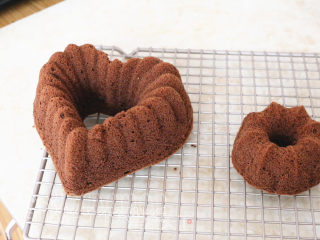 Chocolate Love Sponge Cake recipe