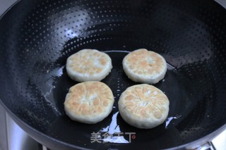 Stuffed Pie is More Delicious-twisted Leek Pie recipe