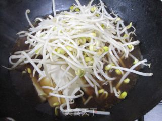 Soy Beef Noodle Soup recipe