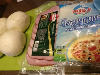 Cheese Baked Steamed Buns, Gorgeous Turn of Cold Steamed Buns recipe